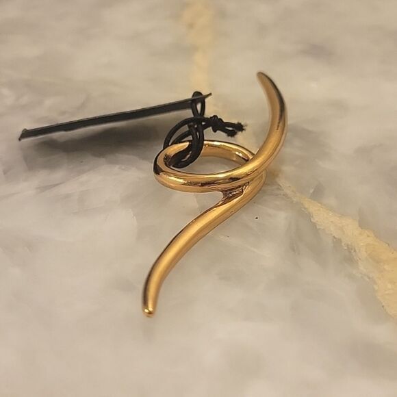 NWT CC Skye 18K Gold Long Horn Snake Sculptural Abstract Statement Spike Ring 7 - Picture 5 of 7